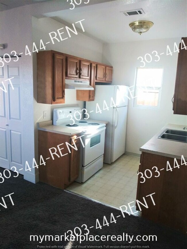 Photo - 2 Bedroom 1 Bath Denver - Centrally Located! House