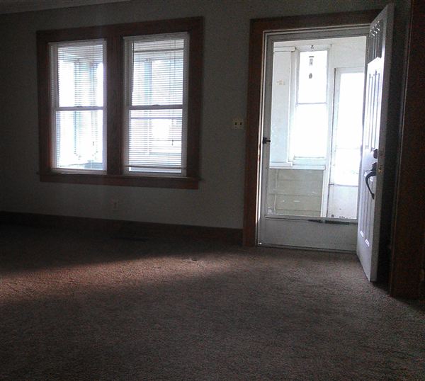 Building Photo - 557 Allen Rd