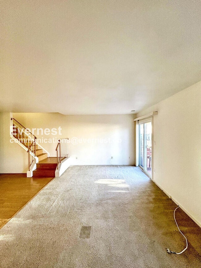 Foto del edificio - Modern Comfort & Amenities Await: Two-Bedr...