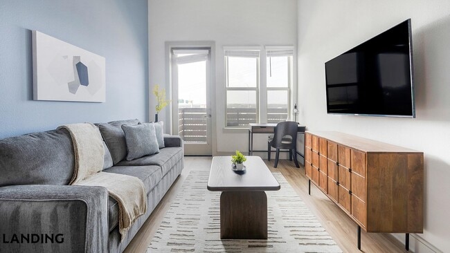 Foto del edificio - 3100 Scofield Ridge Pkwy