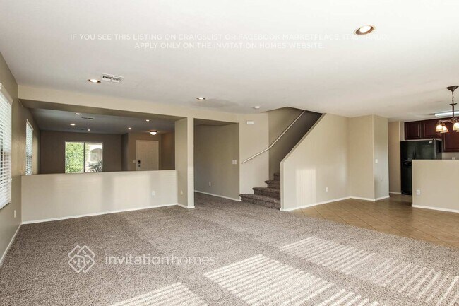 Foto del edificio - 17022 W Rimrock St