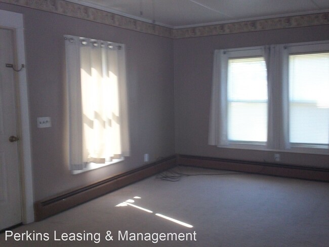 Foto del edificio - 3 br, 1 bath House - 624 Benton Avenue