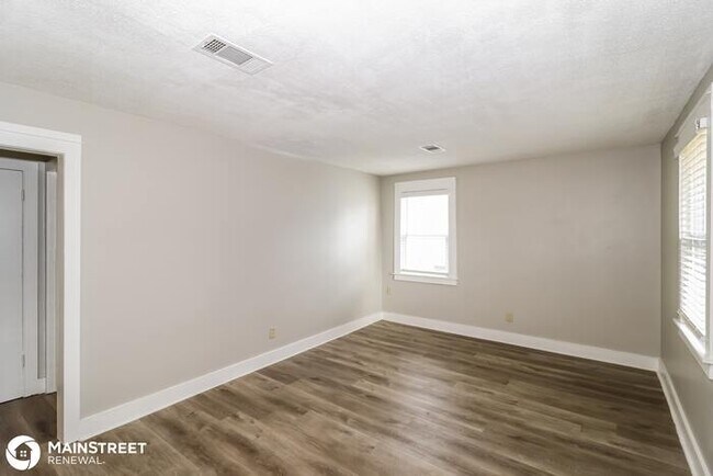 Building Photo - 4396 GIVEN AVE, Memphis, TN 38122