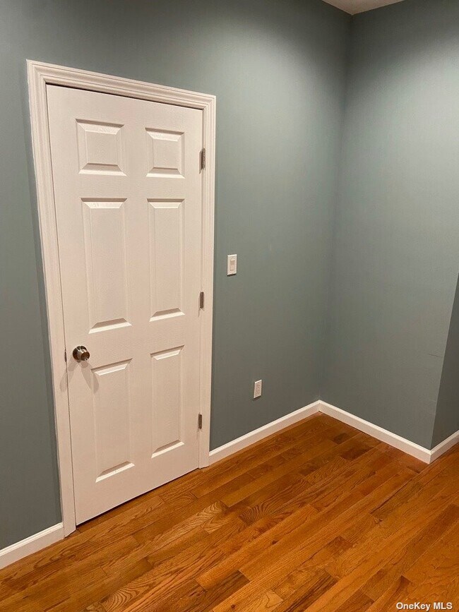 Foto del edificio - 630 E 230th St