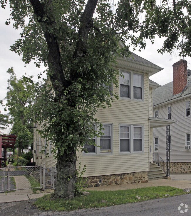 Foto del edificio - 60 N Cricklewood Rd