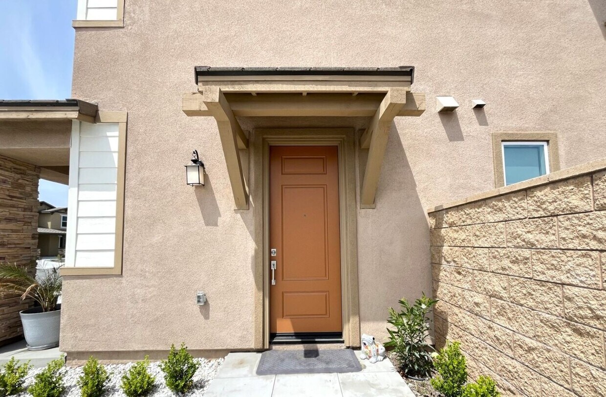 Foto principal - 16782 Tulip Tree St