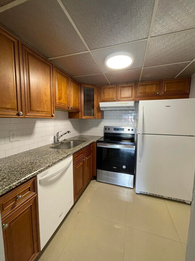 Primary Photo - 626 NW 13th St