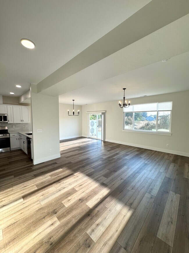 Foto del edificio - 4221 N Locust Rd