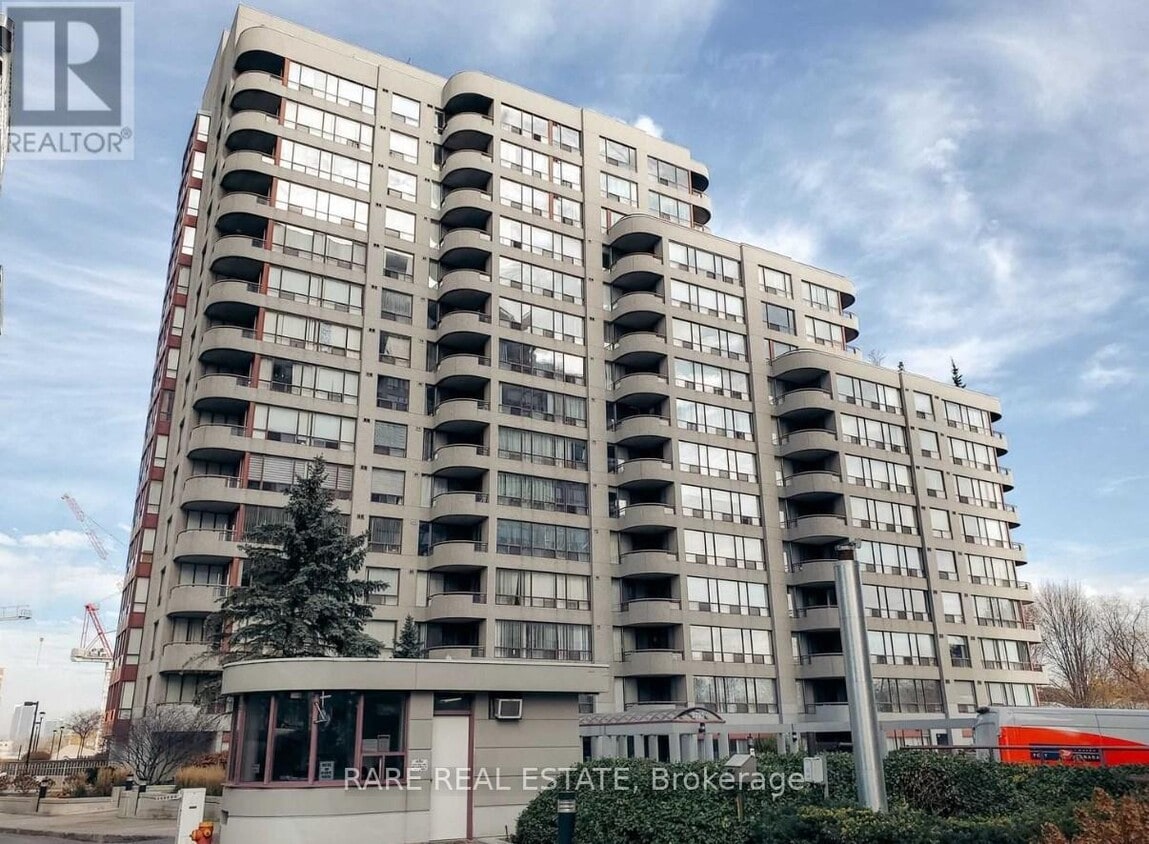 Primary Photo - 5785-5785 Yonge St