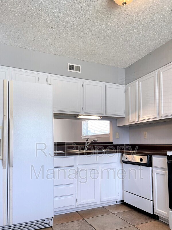 Foto del edificio - 3085 Rising Sun Rd
