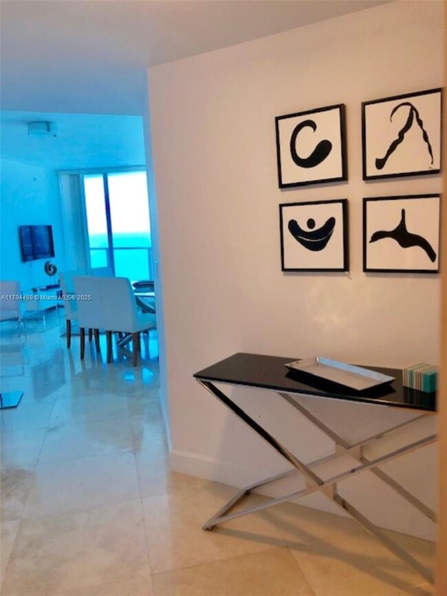 Foto del edificio - 3101 S Ocean Dr