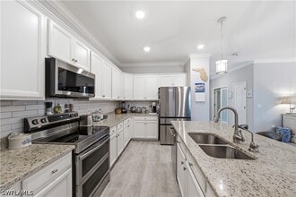 Building Photo - 19584 Utopia Ln