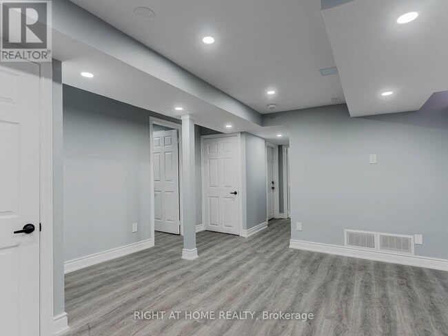 Building Photo - 99 Purcell Crescent