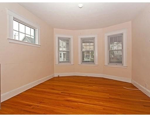 Foto del edificio - 59 Morton Ave