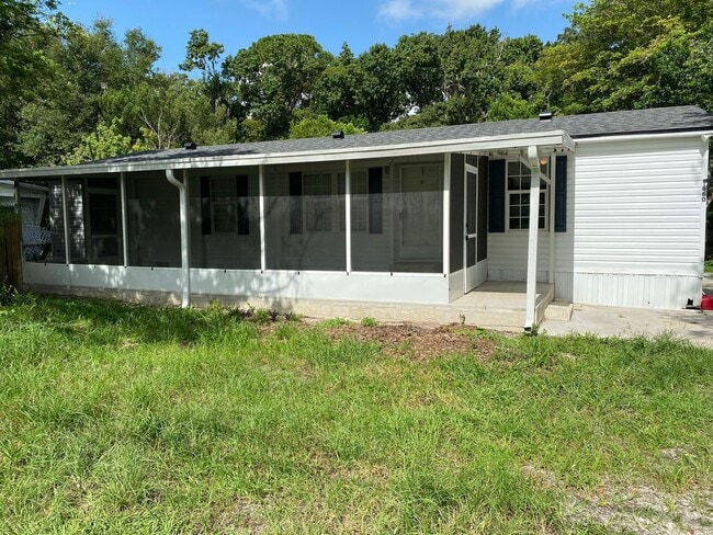 Building Photo - 3x2 Home with Great Schools!