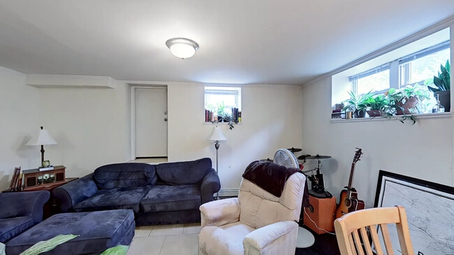 Photo - 15 Glenville Ave Apartment