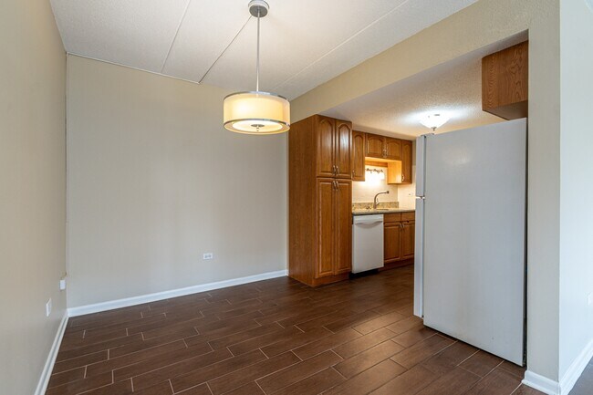 Foto del edificio - 7345 W 157th St