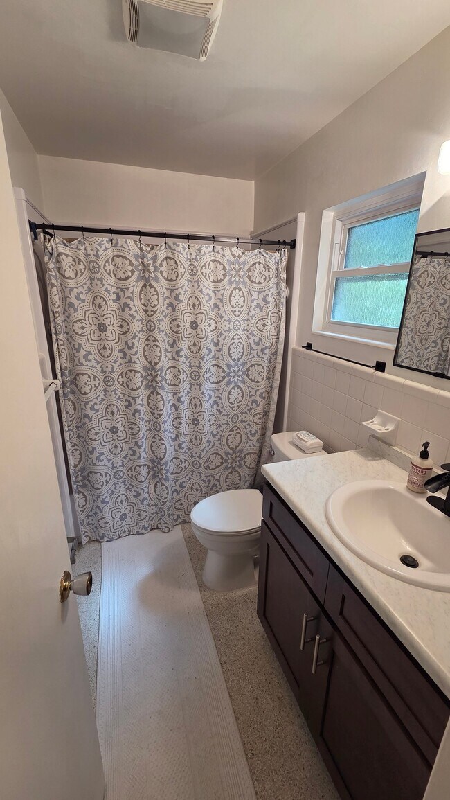 Foto del edificio - 307 NW 91st St