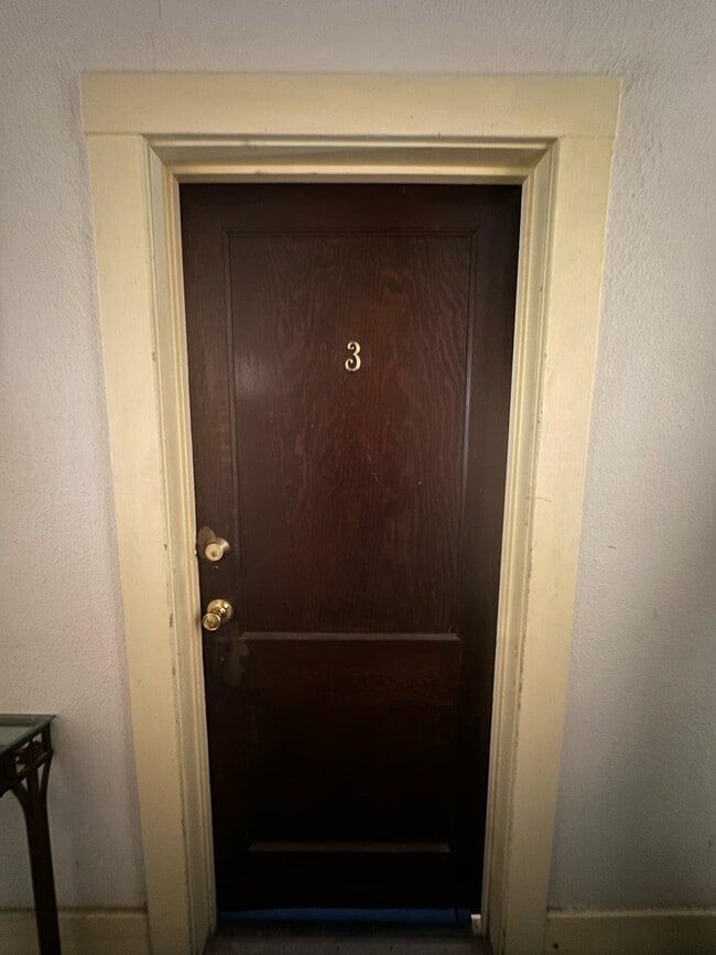 Foto del edificio - 517 Sullivan St
