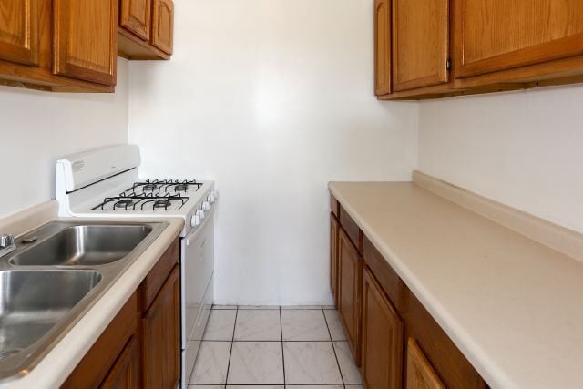 Foto del edificio - 4856 N Damen Ave