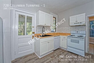 Building Photo - 728 Columbia Turnpike