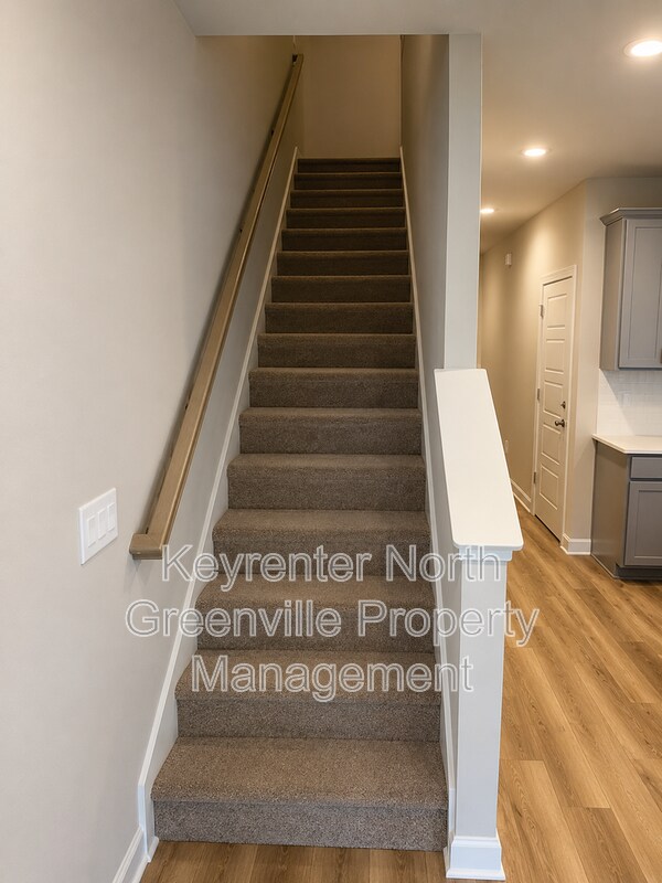 Foto del edificio - 867 Ernest Ln