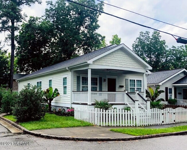 Building Photo - 2201 Gibson Ave