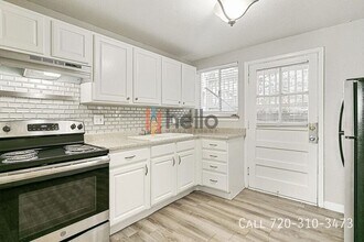 Building Photo - 8111 W 10th Ave