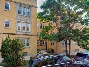 Building Photo - 2349 N Drake Ave