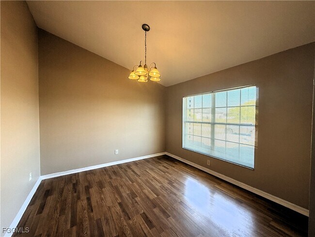 Foto del edificio - 1710 NW 17th St