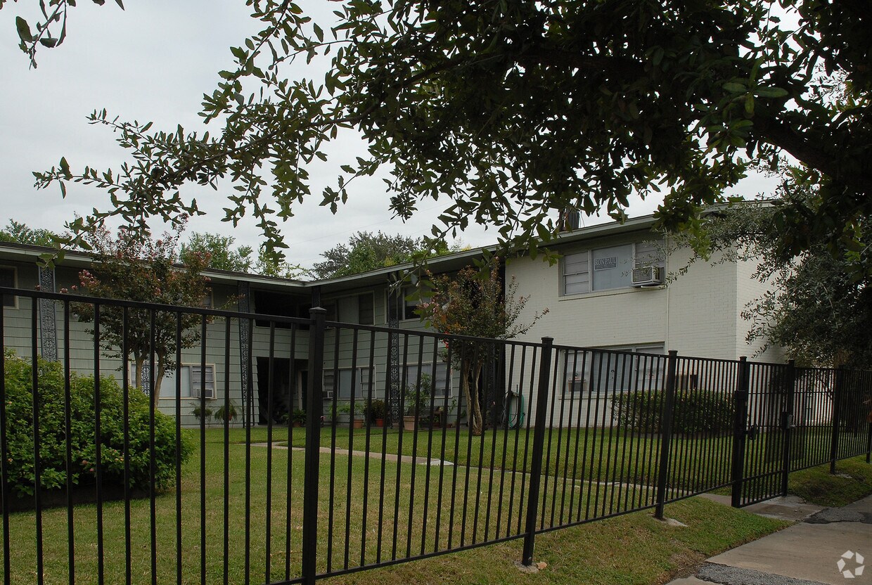 Foto del edificio - Woodhead Apartments