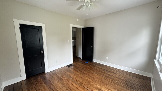 Foto del edificio - 430 Hickman St