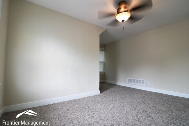 Building Photo - 505 Bluemont Ave