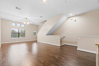 Building Photo - 3501 Link Valley Dr.