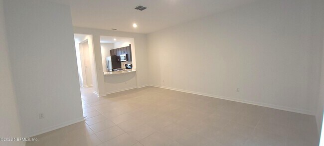 Building Photo - 283 Annies Pl