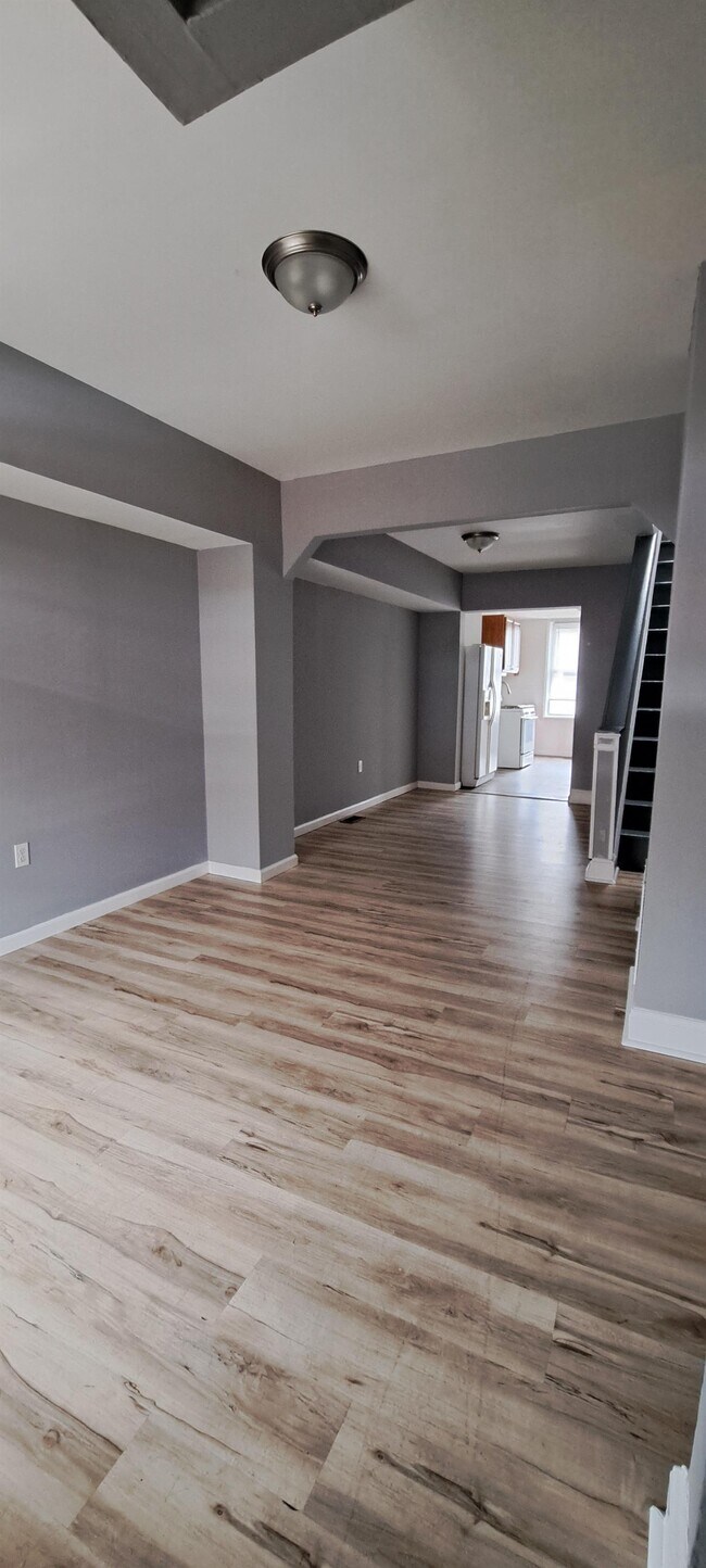 Foto del edificio - 418 N Robinson St
