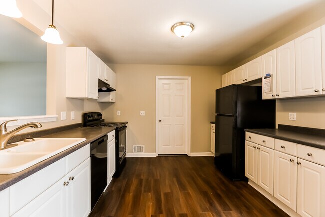 Foto del edificio - Lovely 3 bedroom