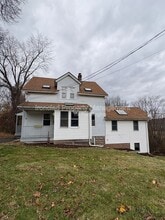 Building Photo - 15 Omo St