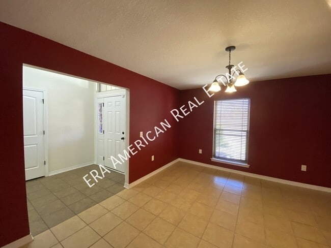 Building Photo - 8466 Island Dr