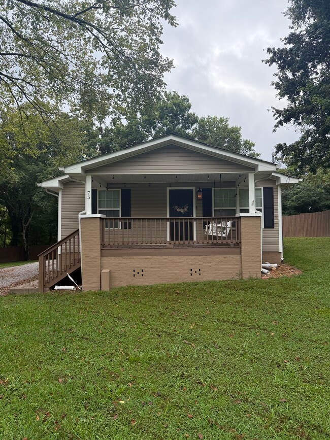 Photo - 75 McCraw St House