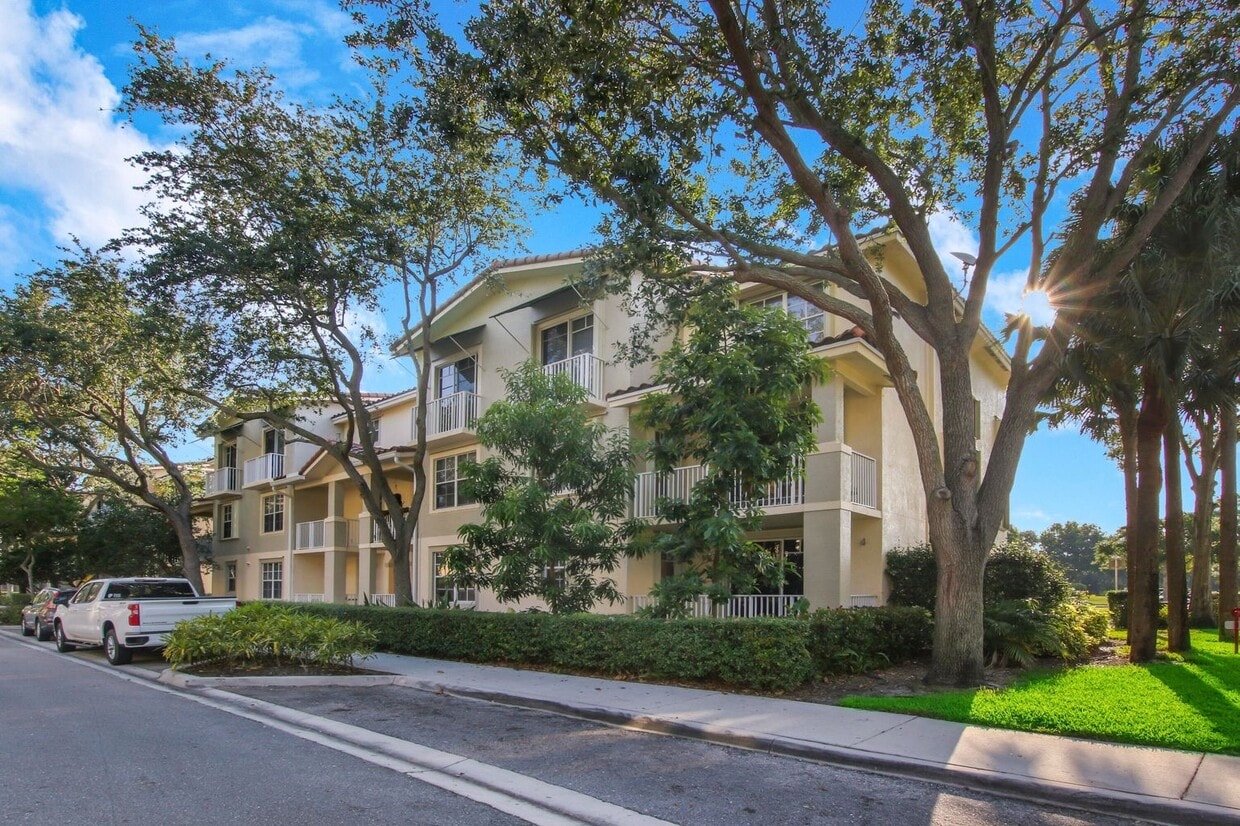 4851 Chancellor Dr, Jupiter, FL 33458 Townhome Rentals in Jupiter FL