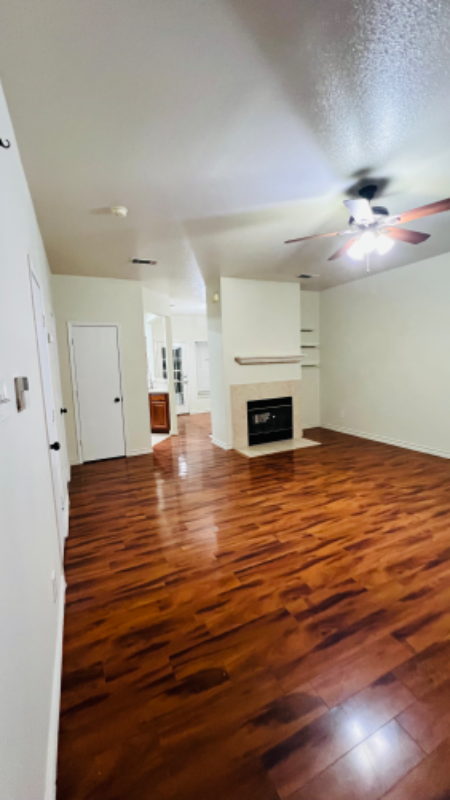 Building Photo - 3936 Pickett Pl Dr