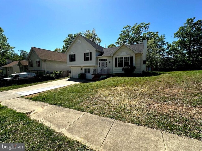 Foto del edificio - 7211 Mt Forest Terrace