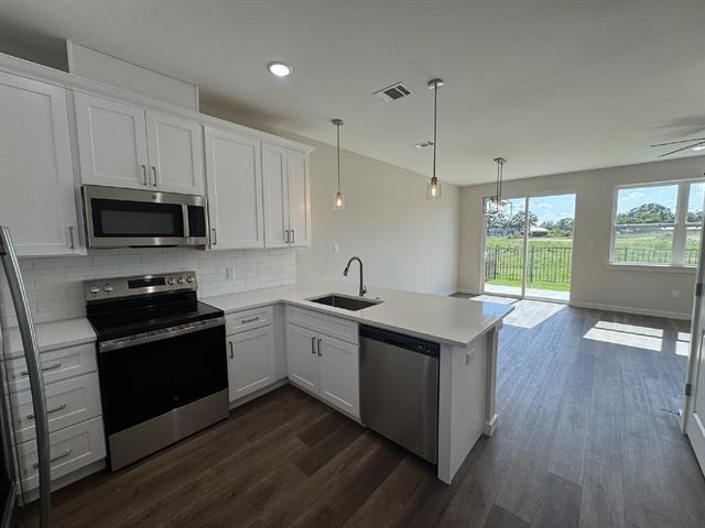 Foto del edificio - 549 Galt Dr