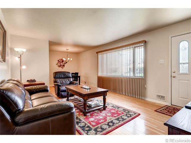 Building Photo - 2471 S Quitman St