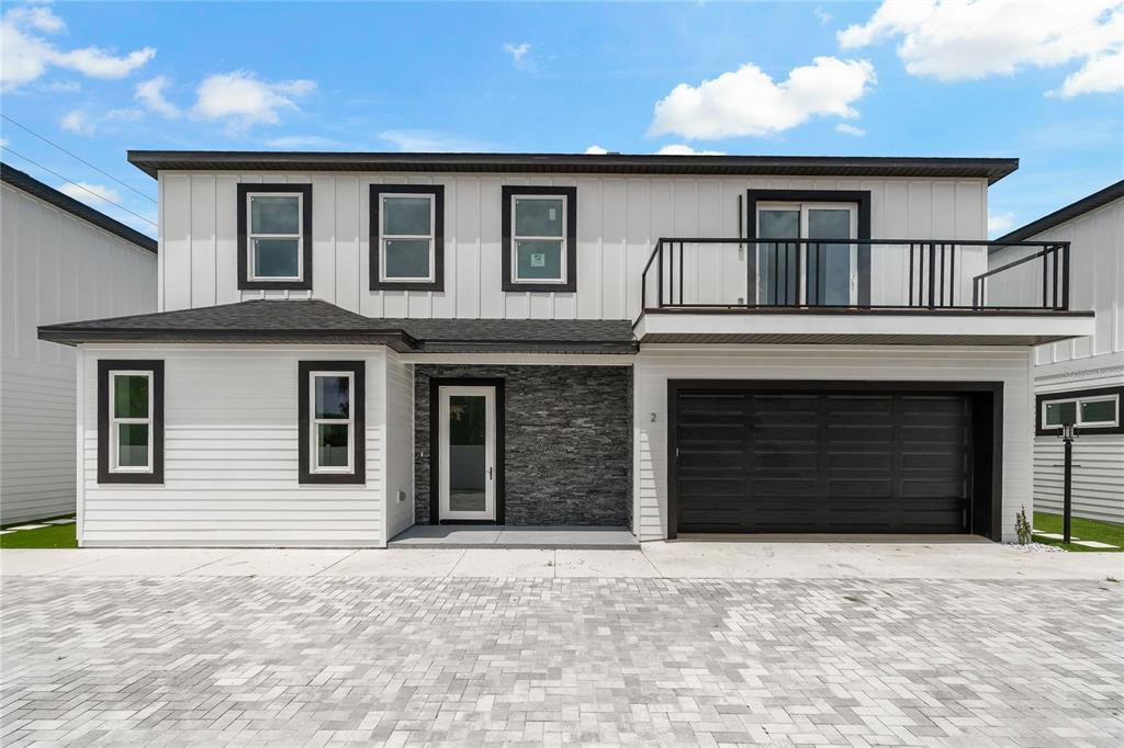 Foto principal - 1348 San Christopher Dr
