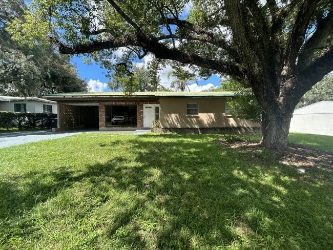 Photo - 8020 Pine Hill Dr House