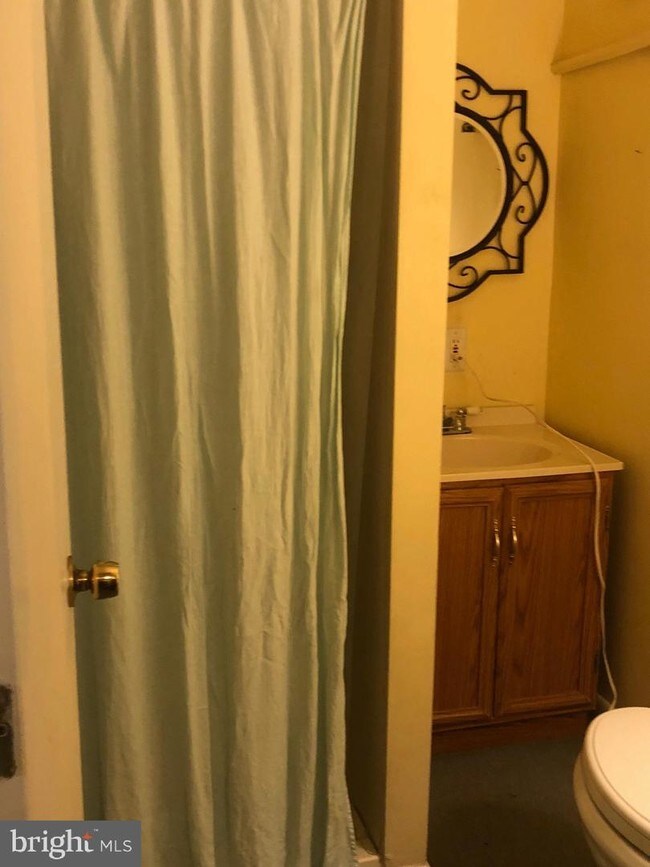 Foto del edificio - 306 Candlewood Ln
