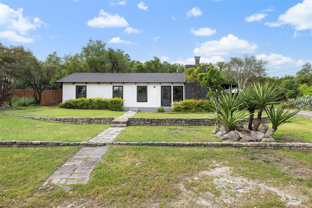 Primary Photo - 404 Fife Dr