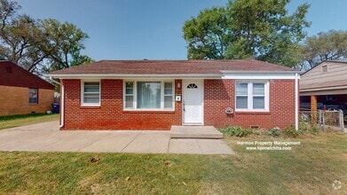 Building Photo - 2210 W Greenfield St